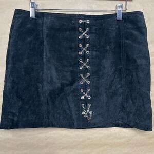 Wilson Leather Maxima Y2K Chain Lace Up Goth Mini Skirt Size 12